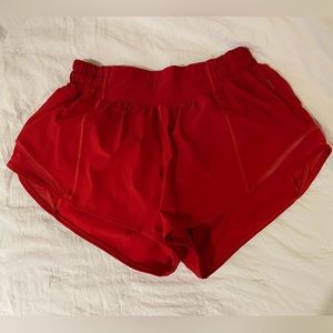 Lululemon Hotty Hot Shorts Low Rise 2.5 inseam